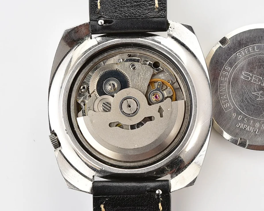 Vintage Seiko 5 Sports 