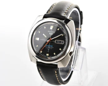 Vintage Seiko 5 Sports "Water 70m Proof" Sport Diver from December 1969