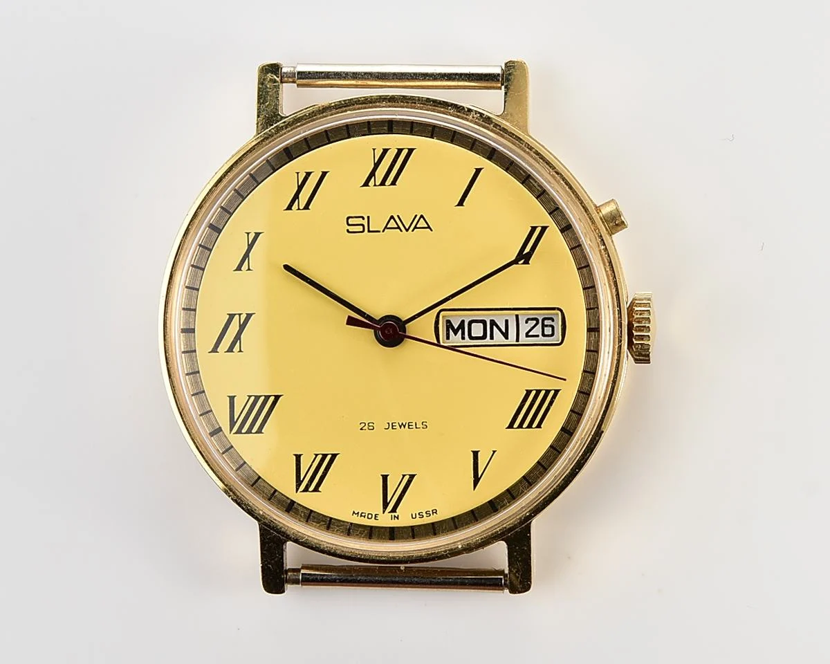 Excellent Slava Soviet gold-plated mechanical vintage watch
