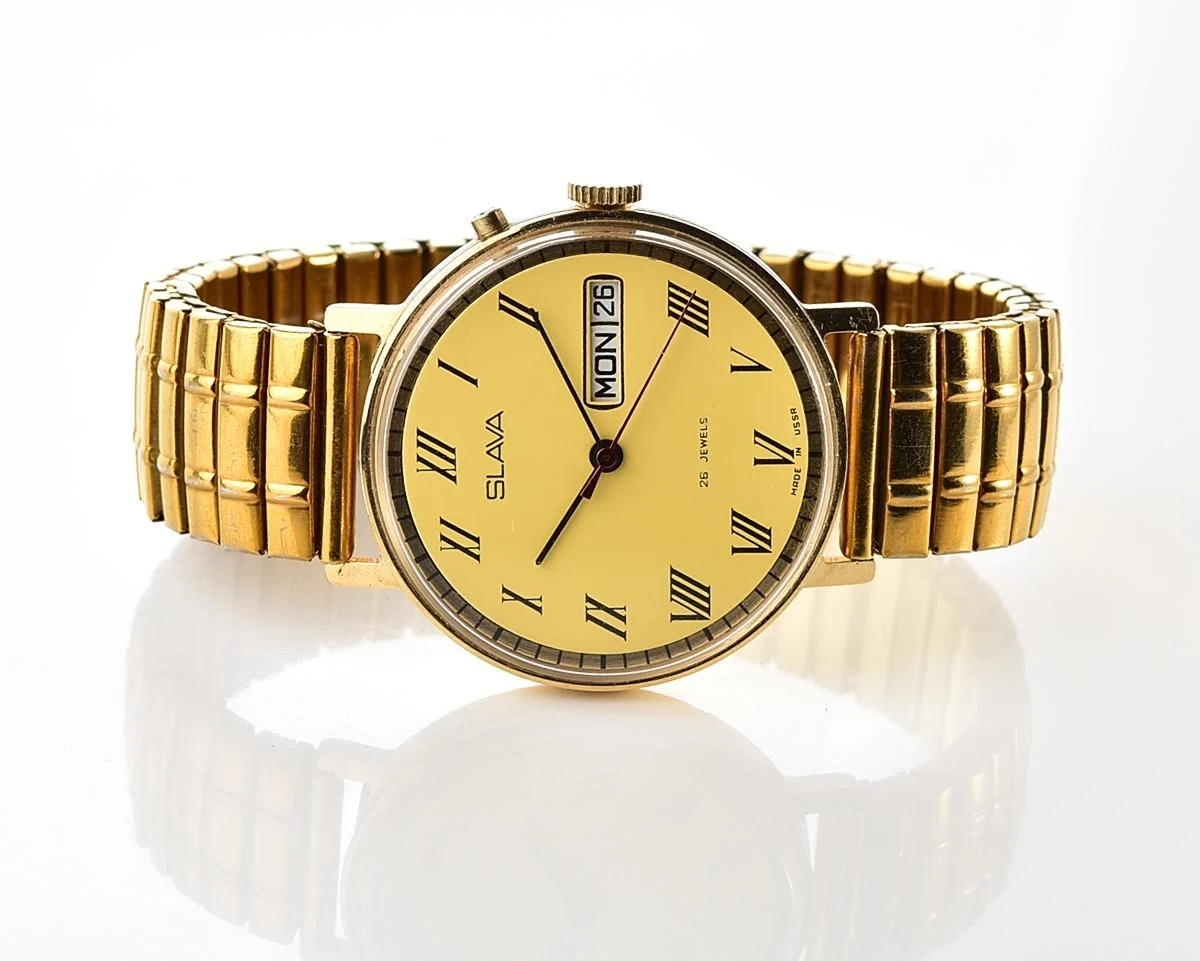 Excellent Slava Soviet gold-plated mechanical vintage watch