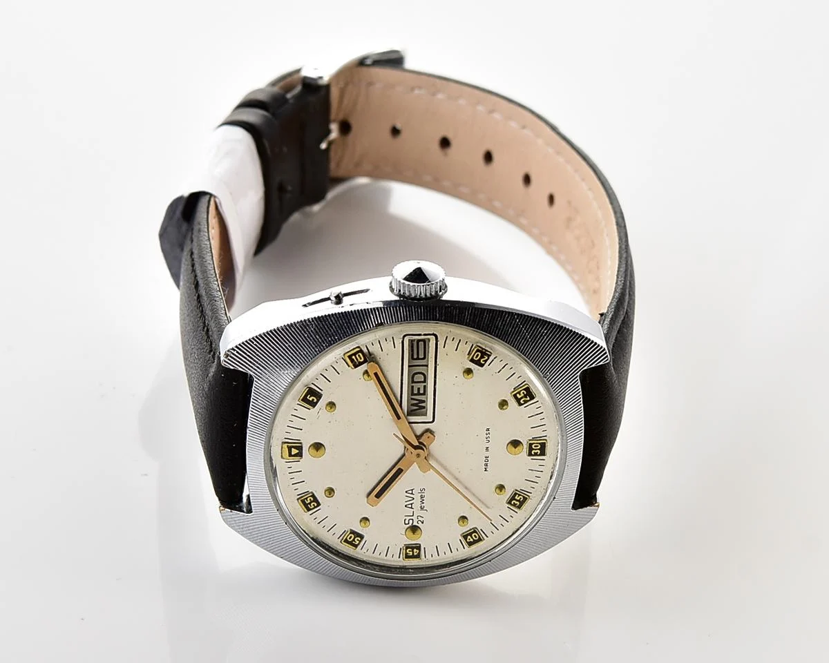 Slava Soviet mechanical vintage watch with automatic self-winding movement