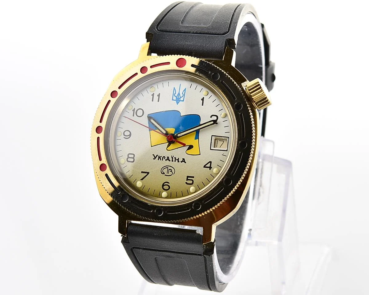 TIME CAPSULE: Vostok Komandirskie mechanical watch with flag of 🇺🇦Ukraine, New Old Stock (NOS)!