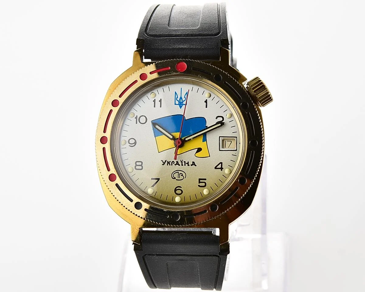 TIME CAPSULE: Vostok Komandirskie mechanical watch with flag of 🇺🇦Ukraine, New Old Stock (NOS)!