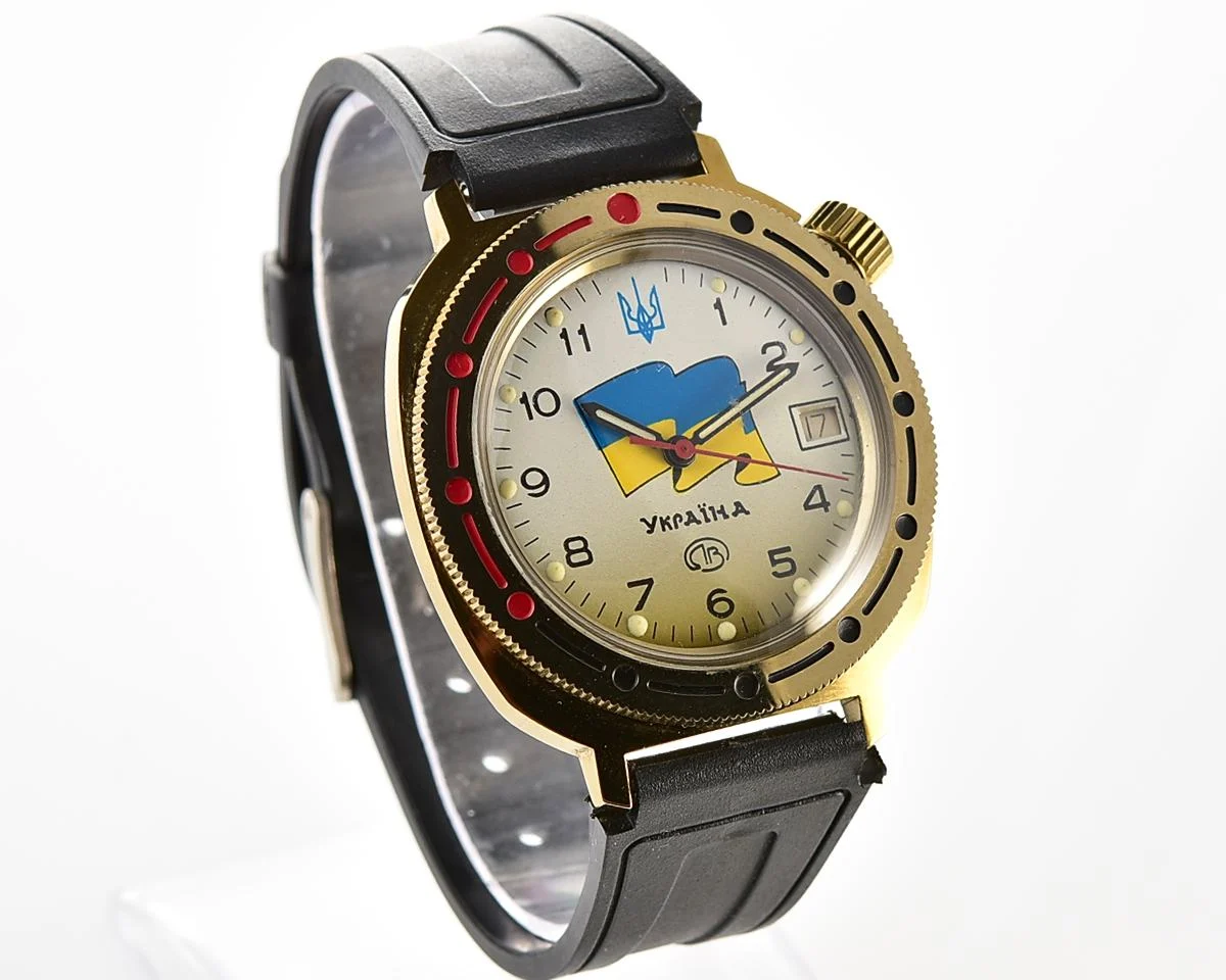 TIME CAPSULE: Vostok Komandirskie mechanical watch with flag of 🇺🇦Ukraine, New Old Stock (NOS)!
