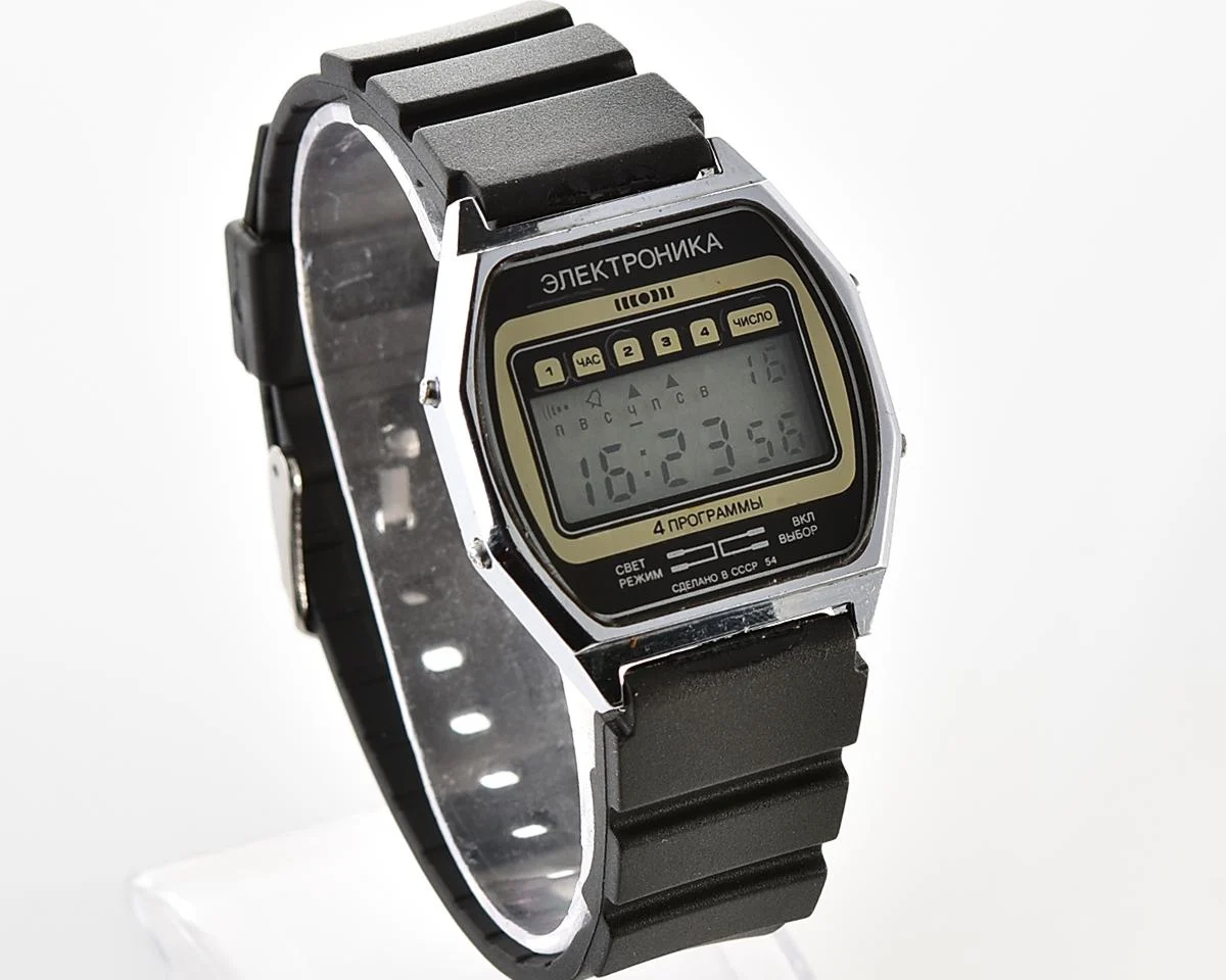 Vintage Soviet USSR digital watch Electronika-54 - 4 alarms