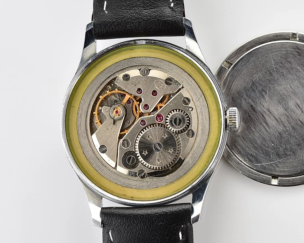 Excellent Soviet Vostok Komandirskie mechanical watch - Zakaz MO CCCP!
