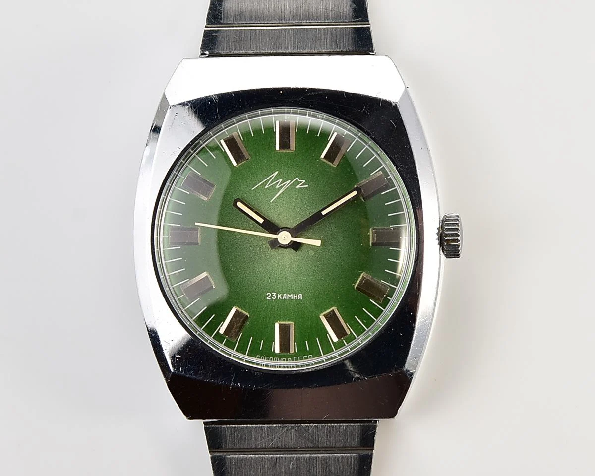 Vintage Soviet Luch mechanical wristwatch