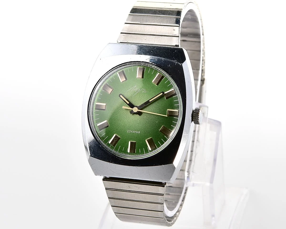 Vintage Soviet Luch mechanical wristwatch