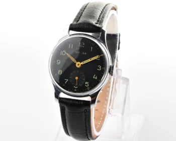 Vintage Soviet mechanical Pobeda watch, 2MChZ from 2nd quarter 1953!
