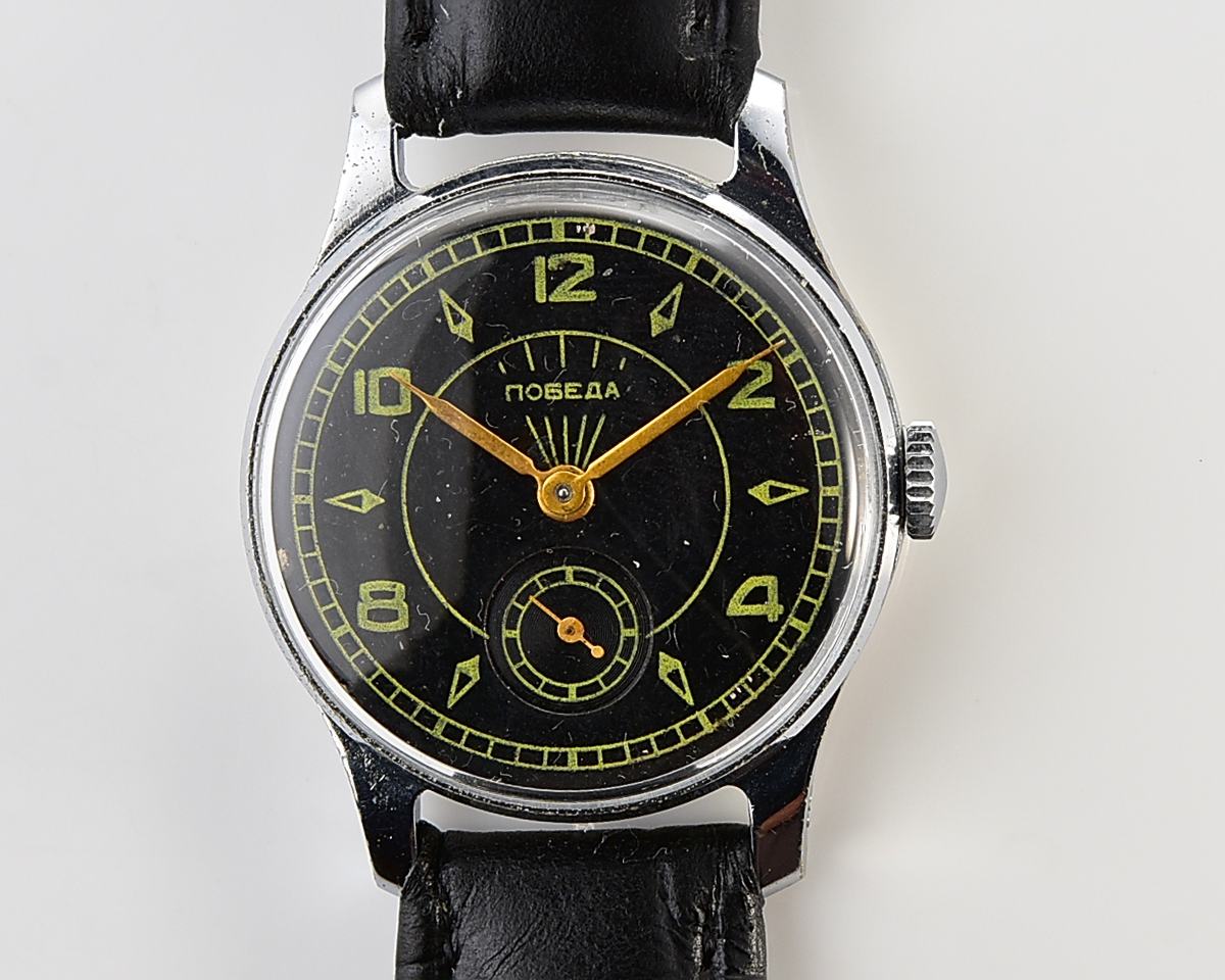 Vintage soviet mechanical POBEDA watch, 2MChZ from 2nd quarter 1957!