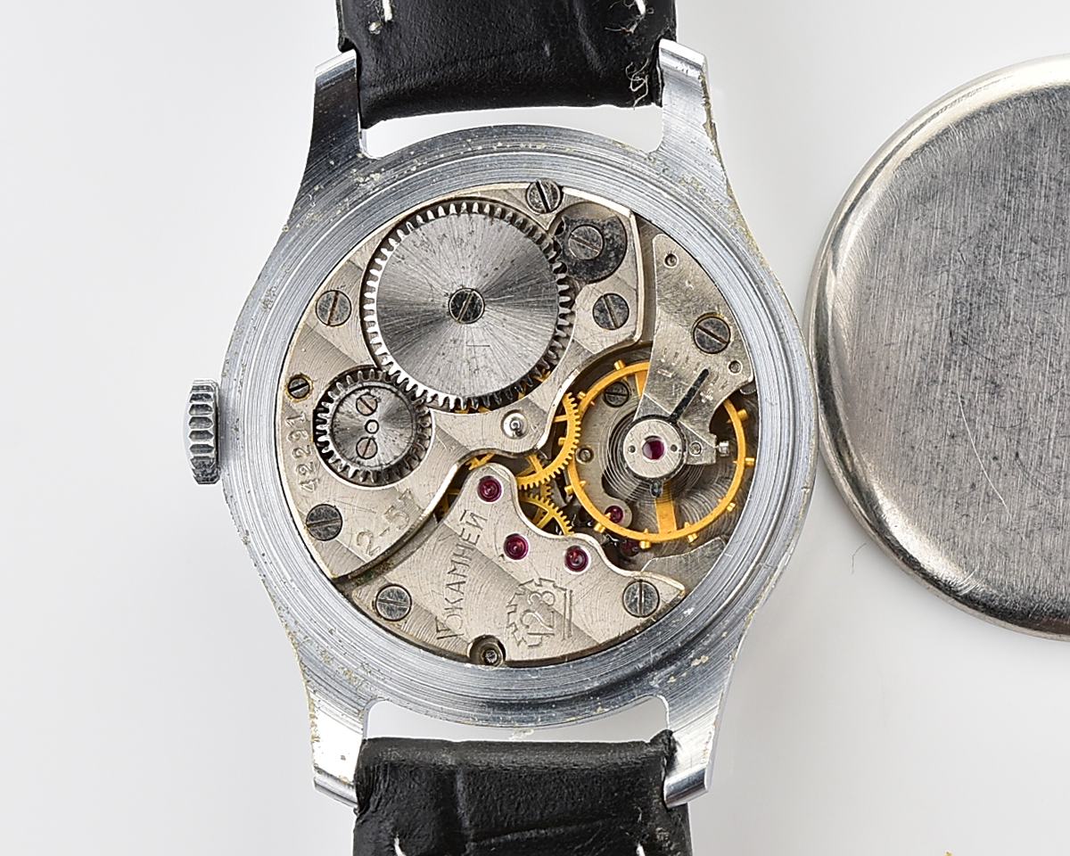 Vintage soviet mechanical POBEDA watch, 2MChZ from 2nd quarter 1957!