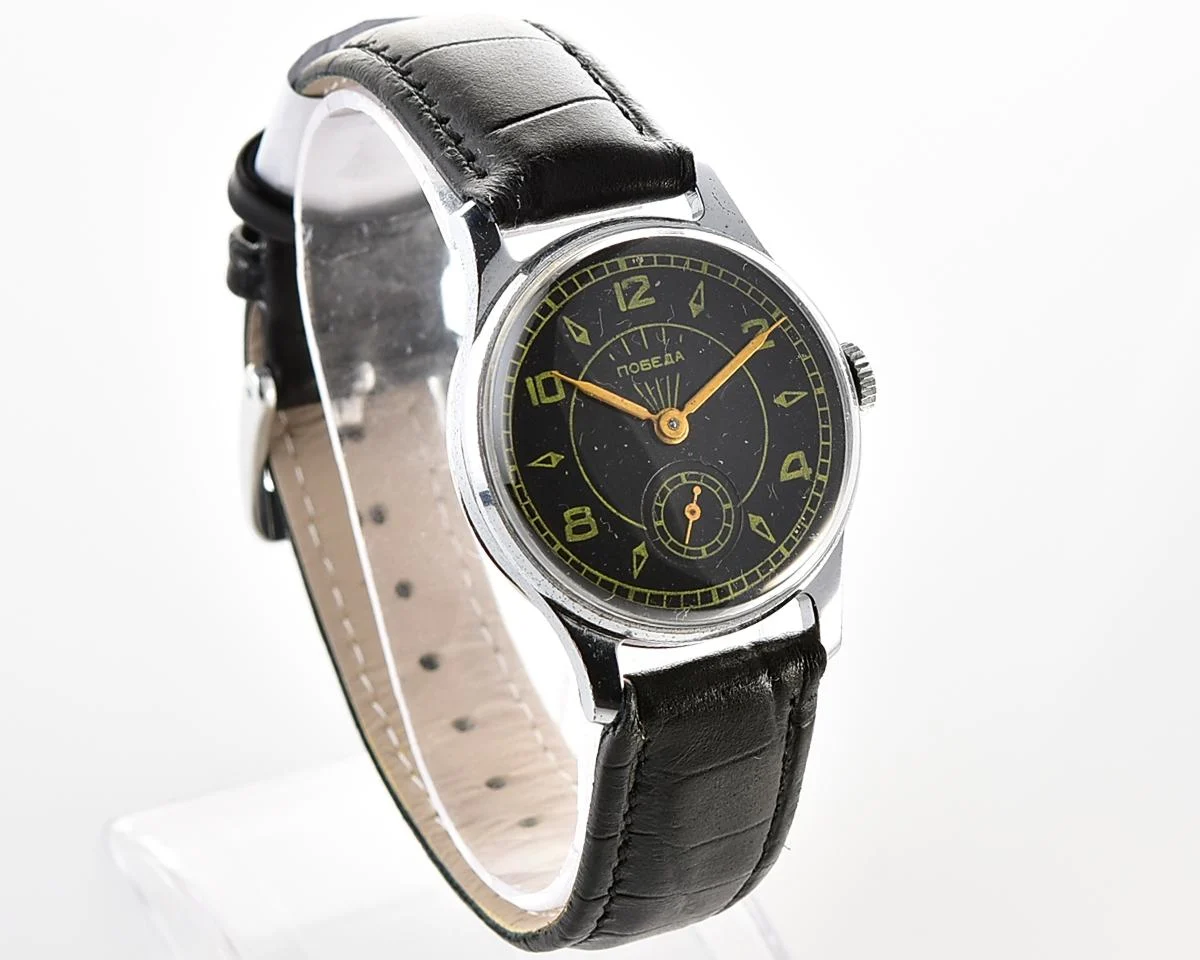 Vintage Soviet mechanical Pobeda watch, 2MChZ from 2nd quarter 1957!