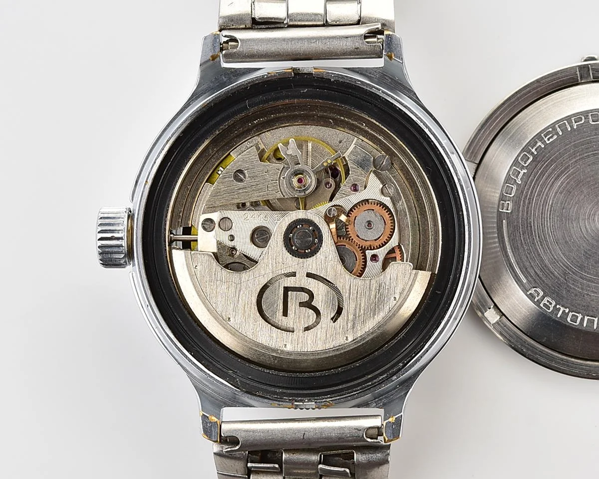 Vostok Amphibia with automatic self winding movement – Submarine captain!