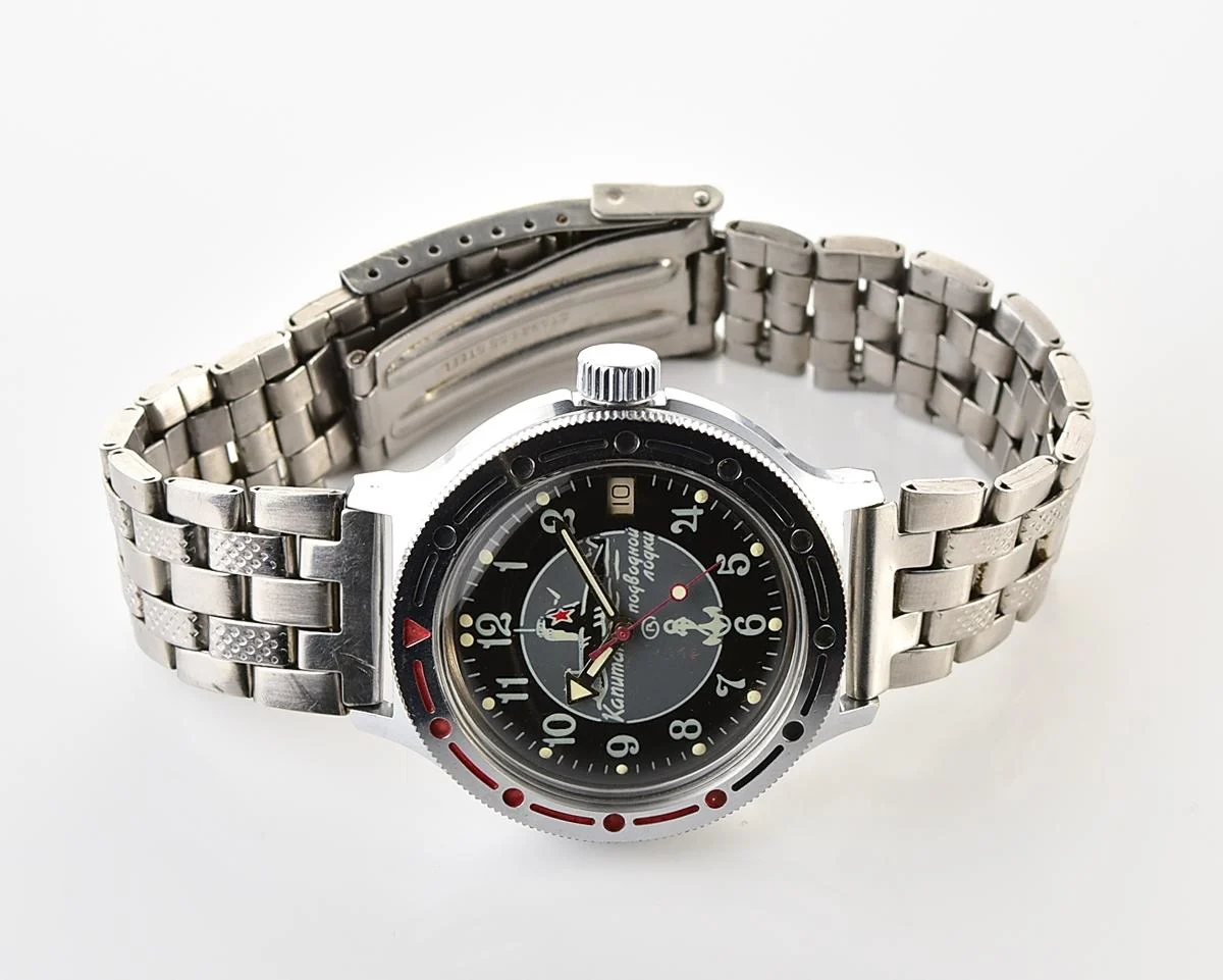 Vostok Amphibia with automatic self winding movement – Submarine captain!