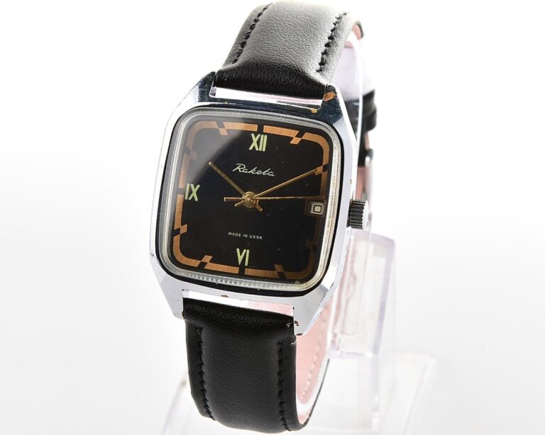 Vintage soviet RAKETA mechanical watch