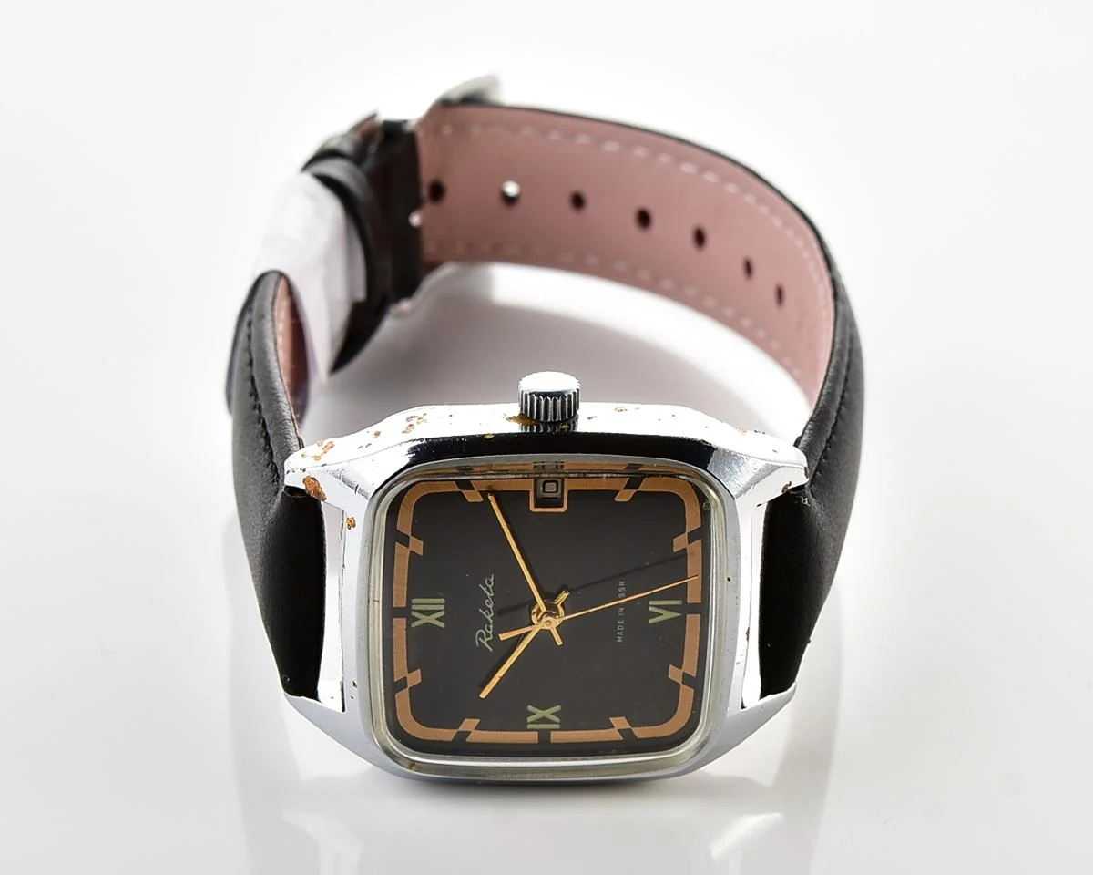 Vintage Soviet Raketa mechanical watch