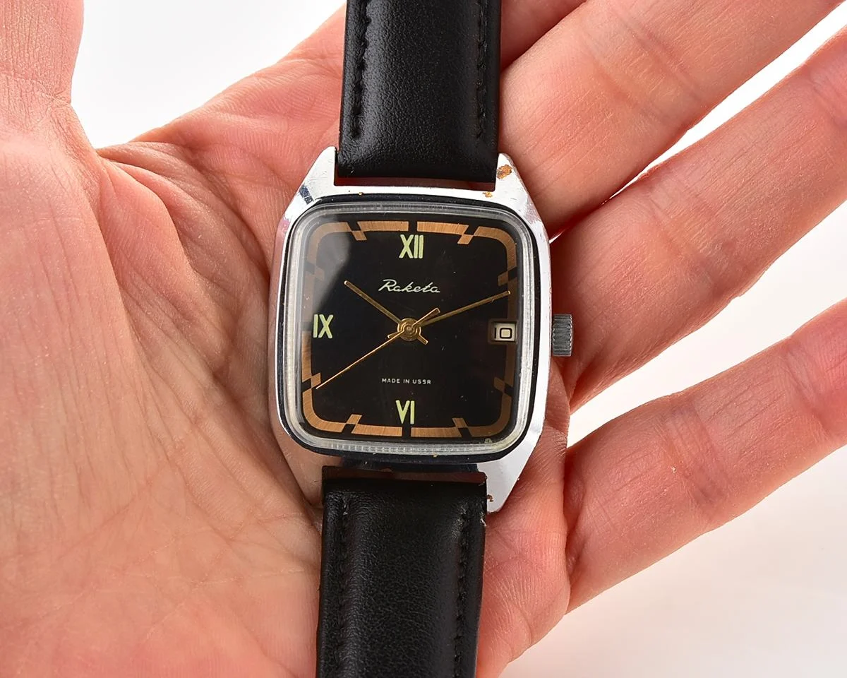 Vintage Soviet Raketa mechanical watch