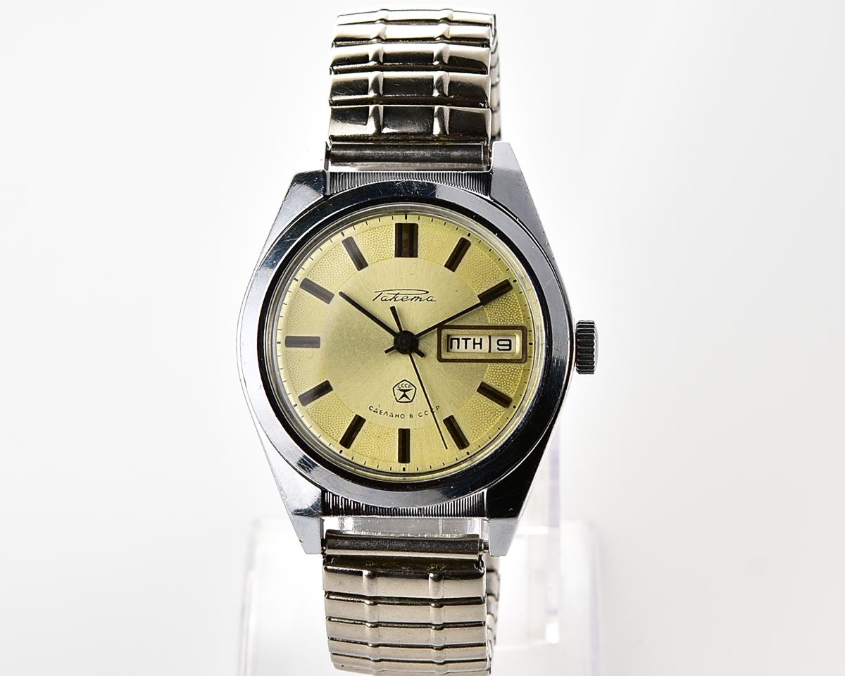 RAKETA vintage mechanical wristwatch with double calendar