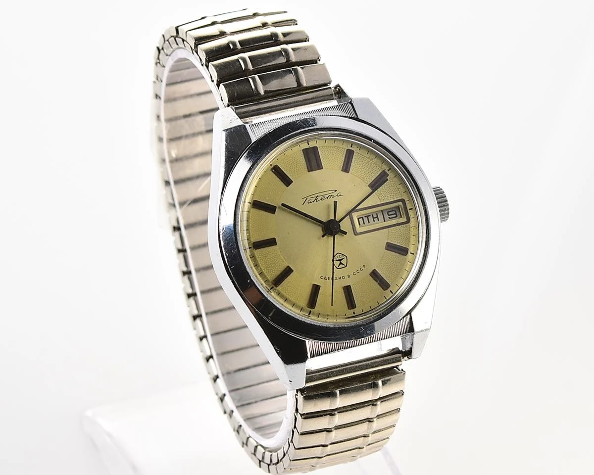 Raketa vintage mechanical wristwatch with double calendar