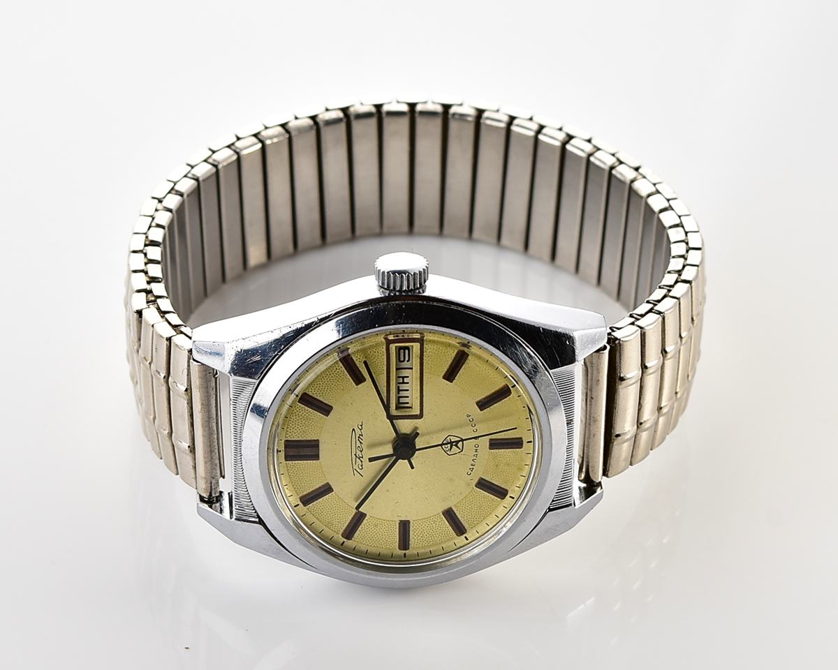 RAKETA vintage mechanical wristwatch with double calendar