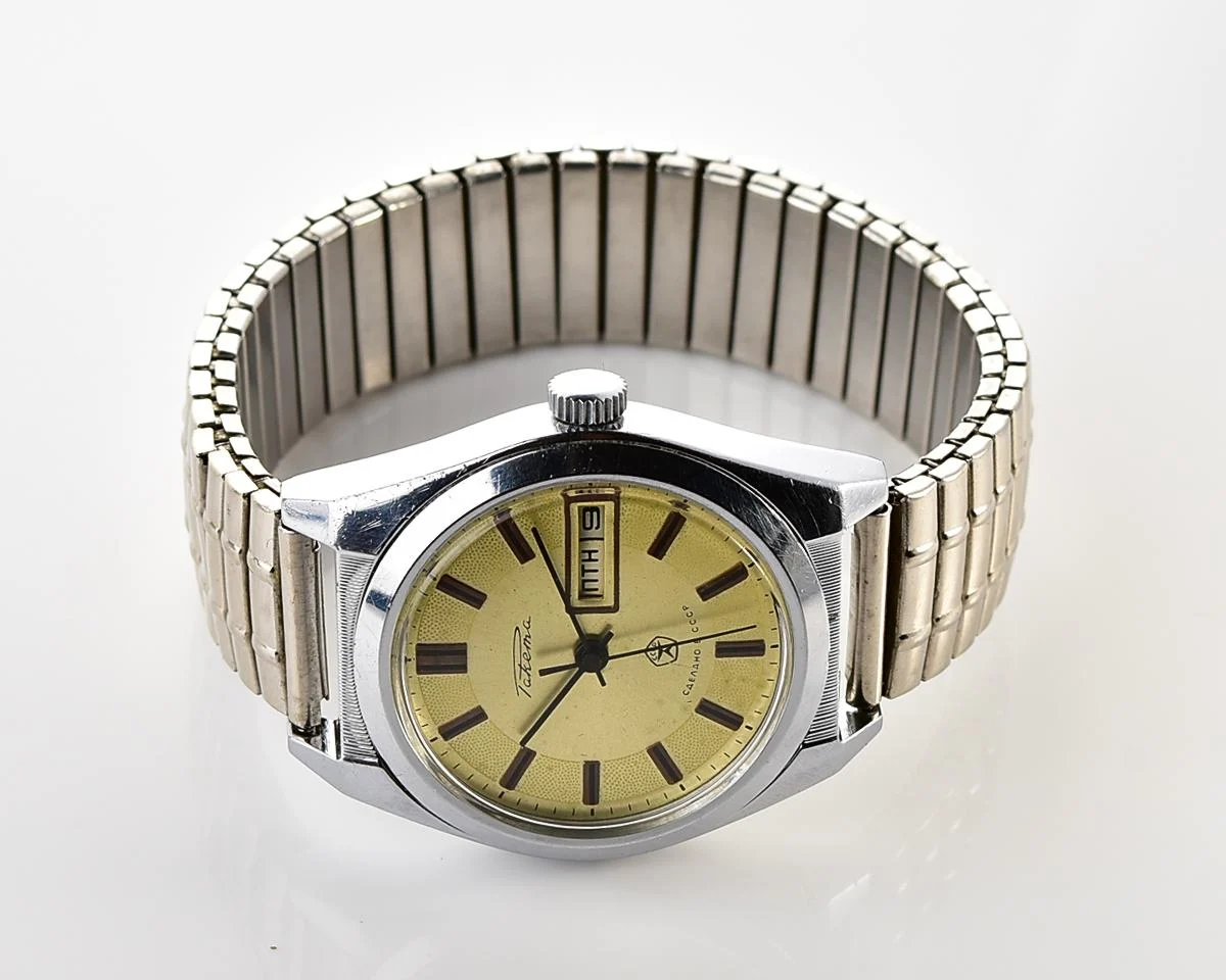 Raketa vintage mechanical wristwatch with double calendar