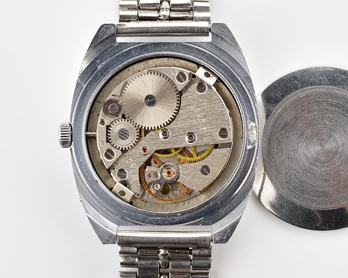 Vintage soviet Raketa mechanical wristwatch