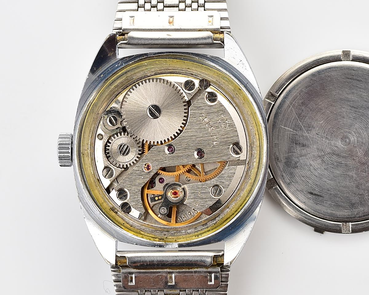 Vintage soviet RAKETA mechanical wristwatch