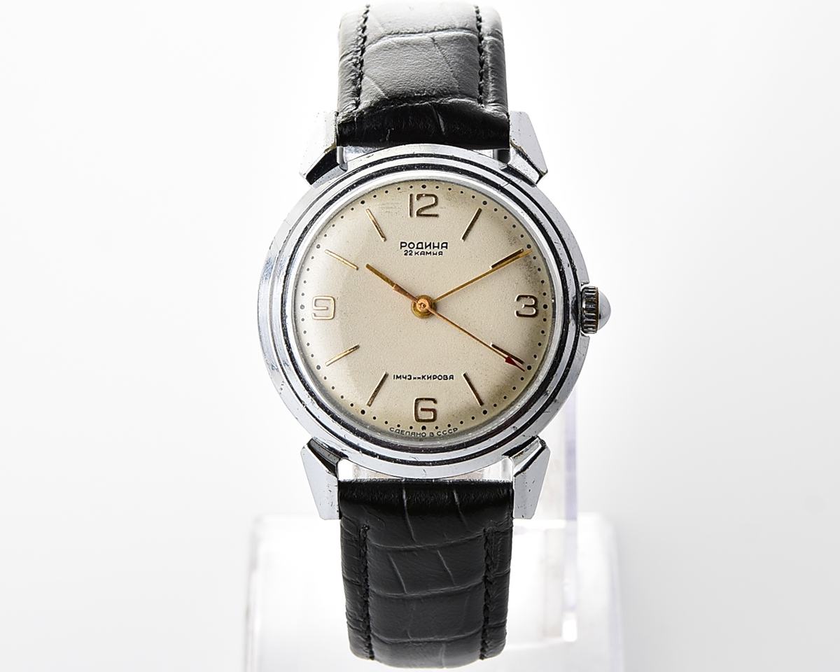 Excellent soviet RODINA vintage mechanical watch with automatic self-winding movement