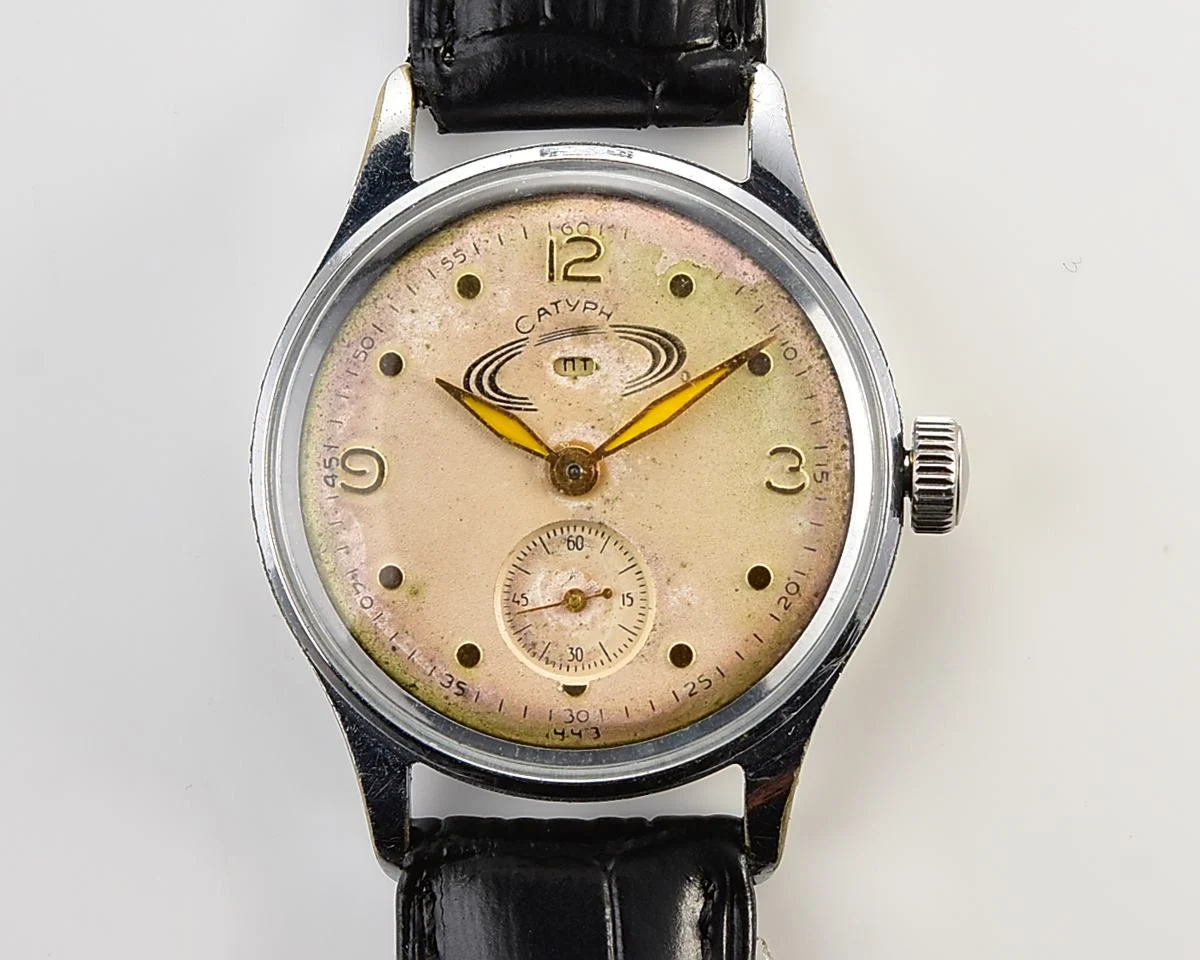 Rare! Vintage Soviet Saturn mechanical watch from the 1950s