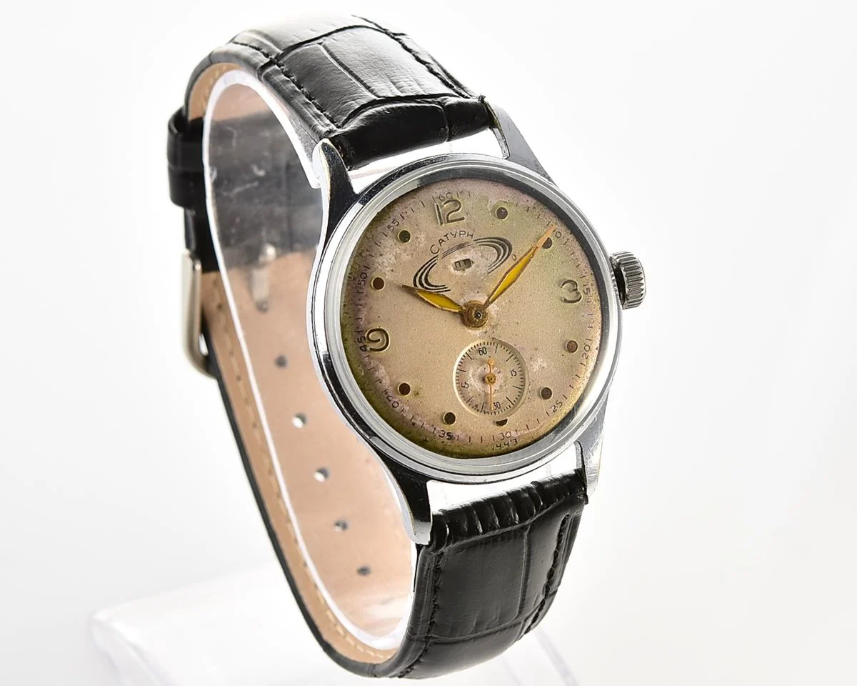 Rare! Vintage Soviet Saturn mechanical watch from the 1950s