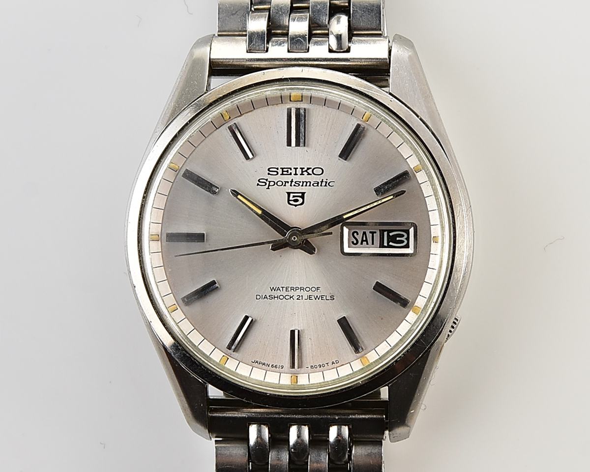 Vintage Seiko Sportsmatic 5 – Silver Sunburst dial with Day-Date Calendar from July 1966
