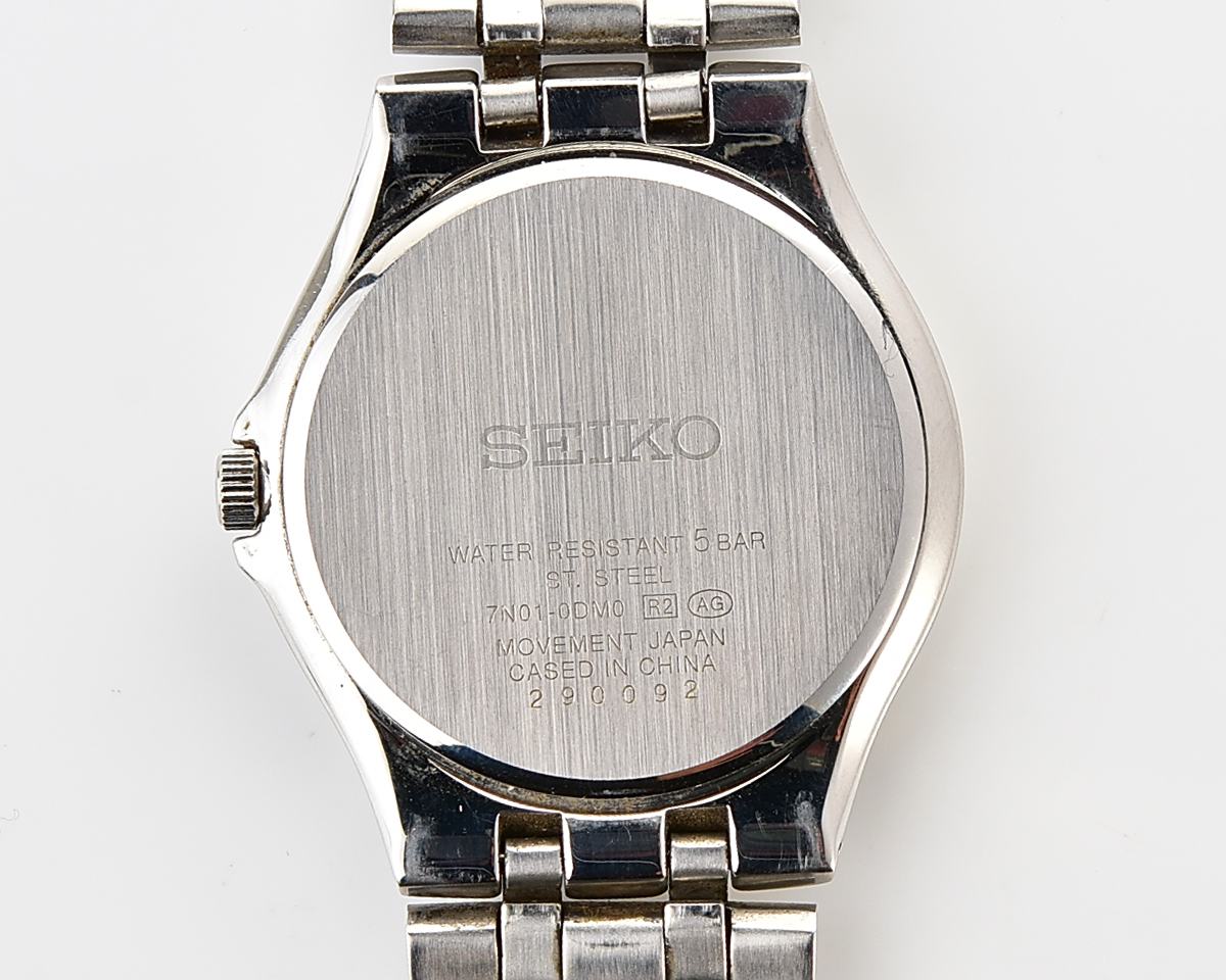 SEIKO Spirit stylish slim quartz watch with integrated bracelet from the 1990s