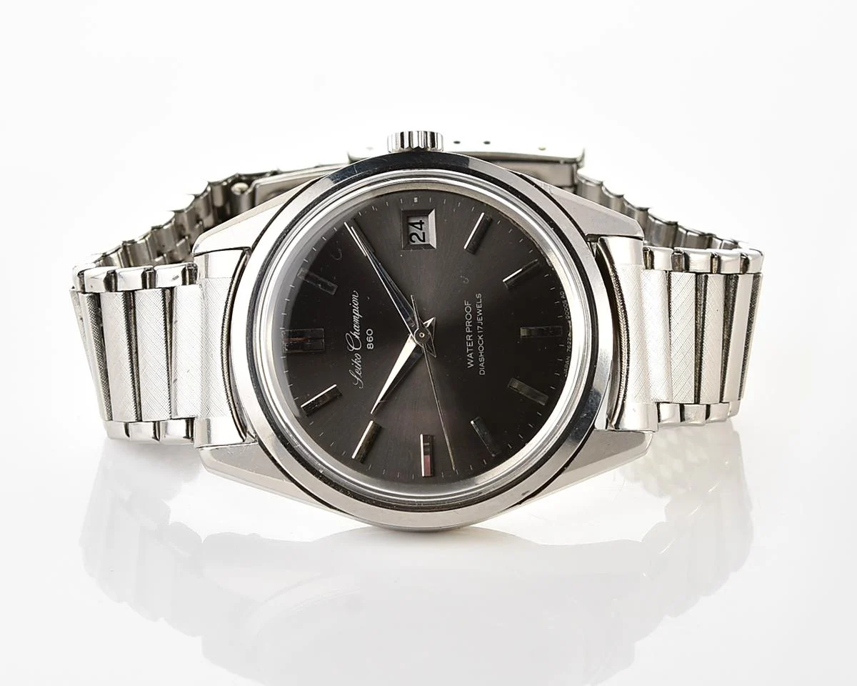Vintage Seiko Champion 860 – Gray Sunburst Date from February 1966