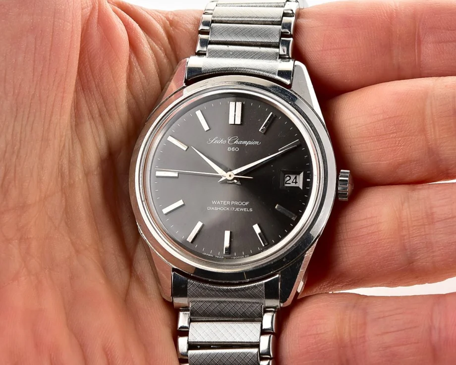 ヴィンテージSeiko champion 860 Vintage Seiko Champion 860 ref. 7622-9010 – Gray Sunburst Hand