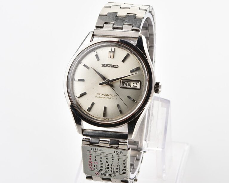 Seiko Seikomatic-R 30 jewels vintage automatic mechanical wristwatch, from March 1966