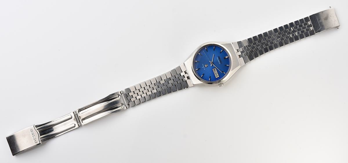 Vintage 1976 Seiko Type II Quartz with Electric Blue Linen Dial