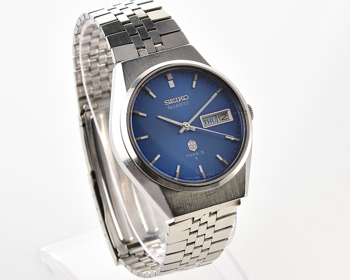 Vintage 1976 Seiko Type II Quartz with Electric Blue Linen Dial 
