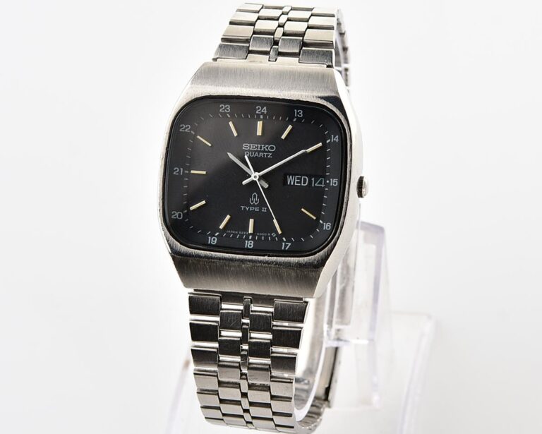 SEIKO Quartz stainless steel automatic quartz TV dial watch with day/date calendar, from September 1979