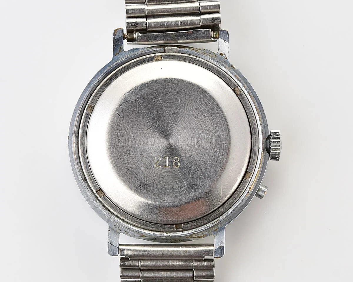 Slava mechanical vintage watch with automatic self-winding movement