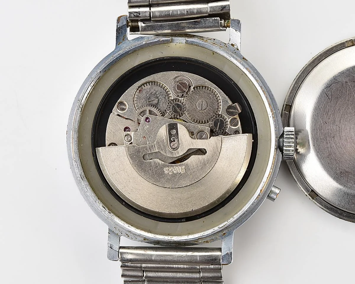 Slava mechanical vintage watch with automatic self-winding movement