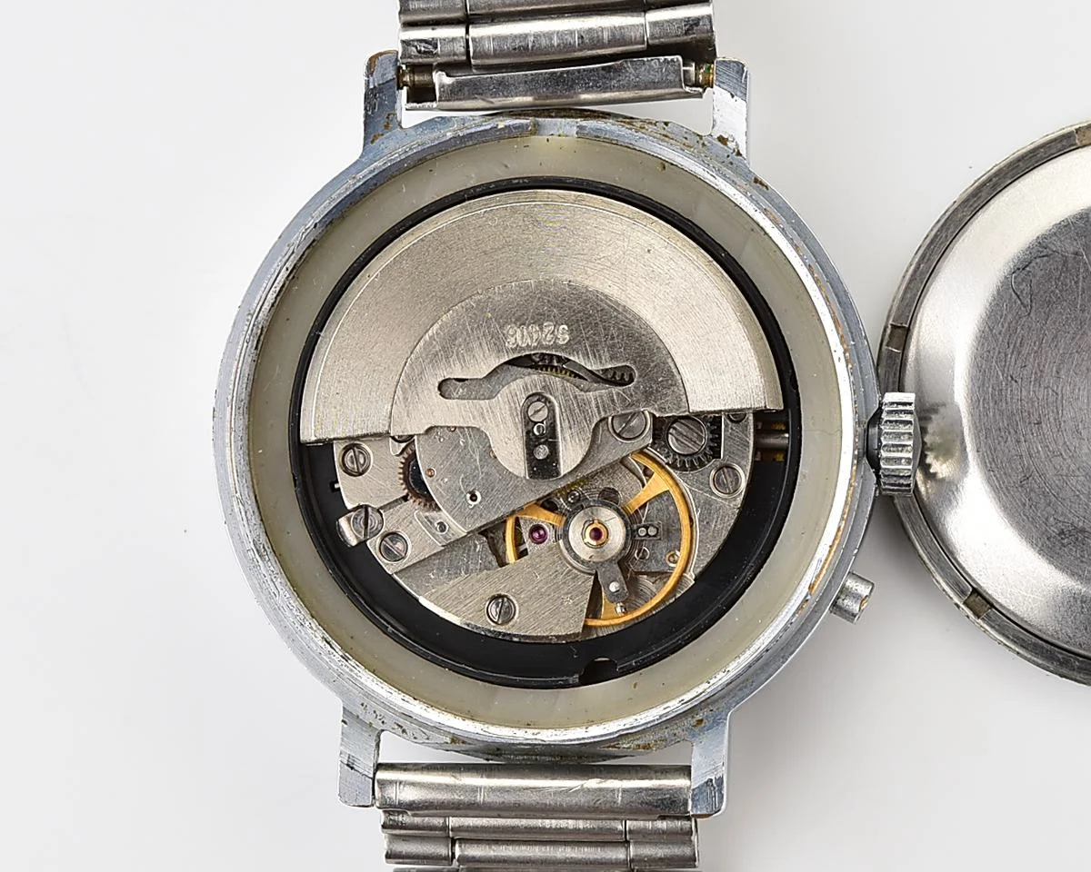 Slava mechanical vintage watch with automatic self-winding movement