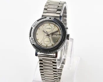 Slava mechanical vintage watch with automatic self-winding movement