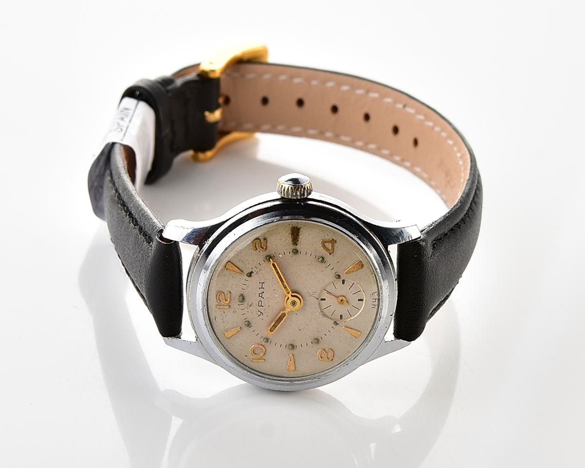 Vintage soviet mechanical URAN wrist watch