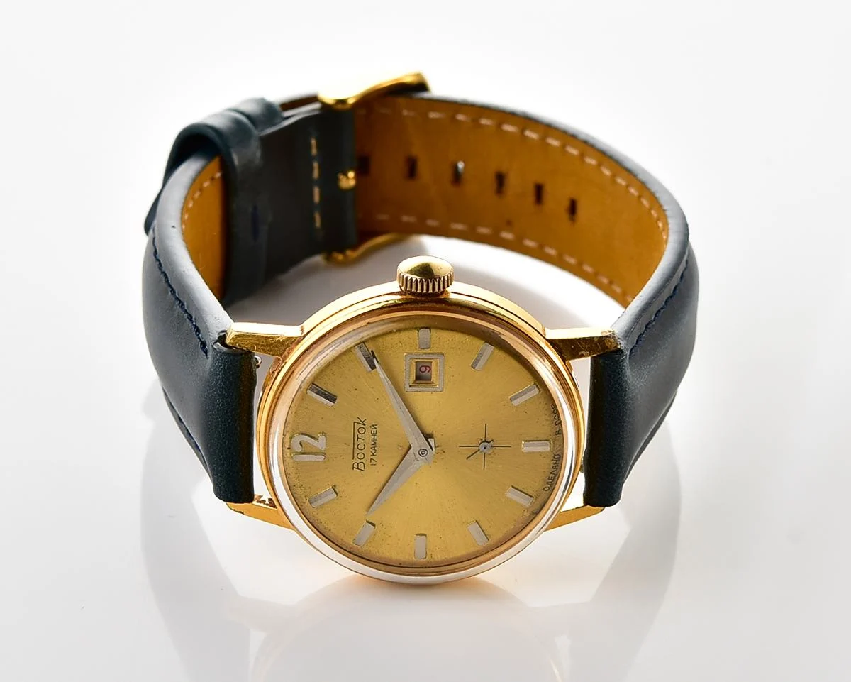 Excellent vintage Soviet Wostok (Vostok) mechanical gold-plated wristwatch