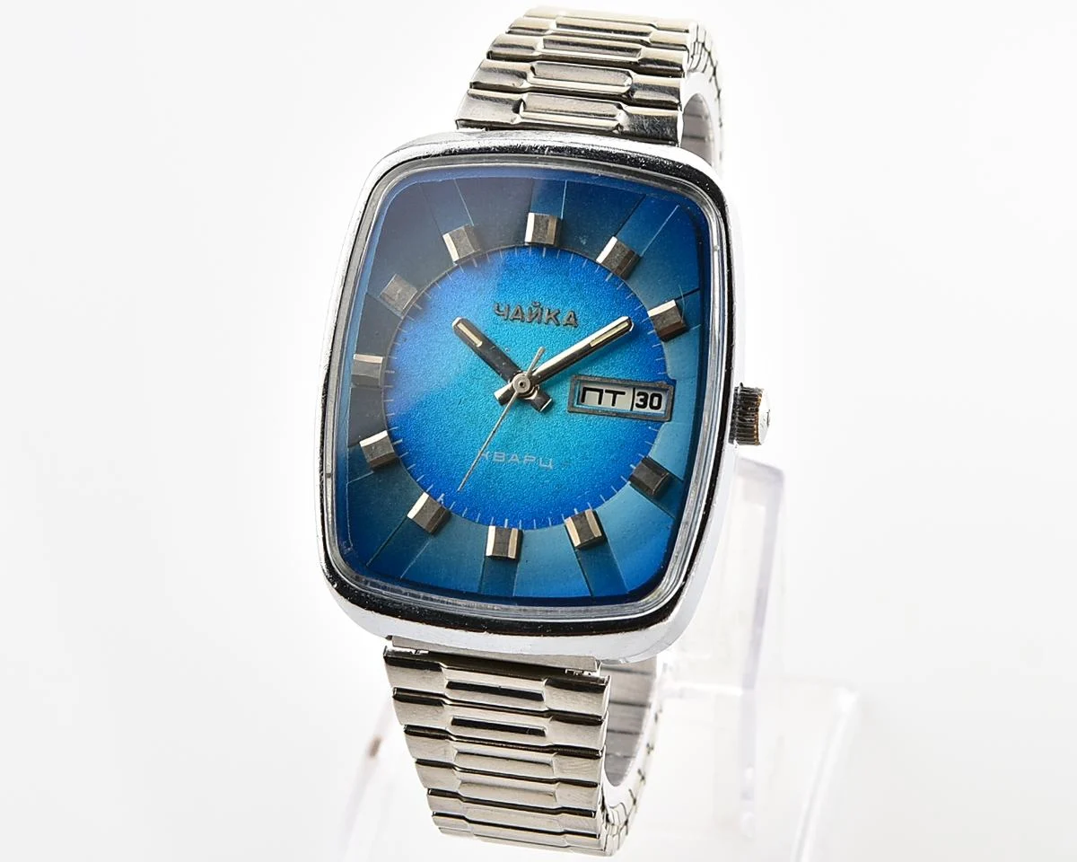 Chaika "Resonator" - large impressive vintage Soviet quartz watch