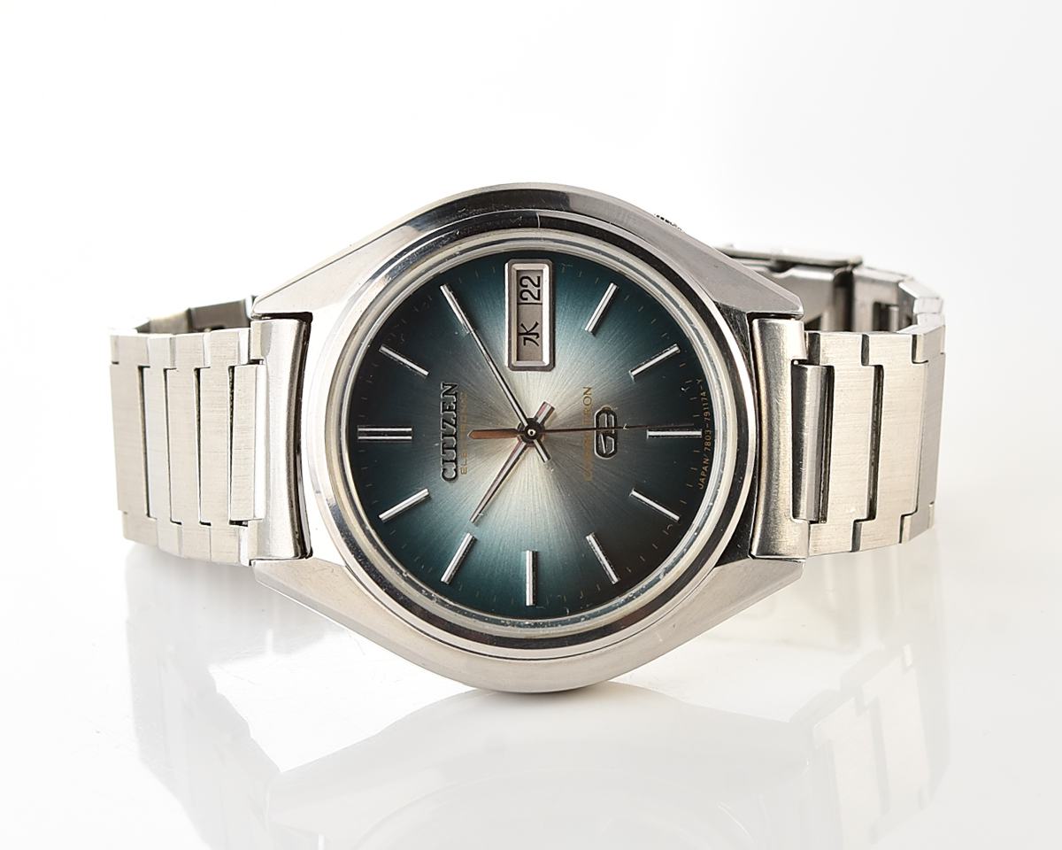Rare 1974 Citizen Cosmotron Electronic 7804A Hi-Beat JDM Vintage Watch - Teal Sunburst Gradient Dial & Original Bracelet