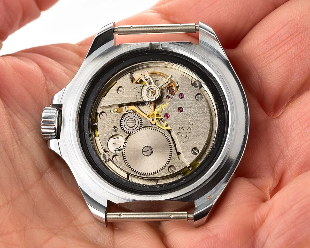 TIME CAPSULE: Vostok Komandirskie mechanical watch limited series – “Zakaz MO CCCP” – New Old Stock (NOS)!