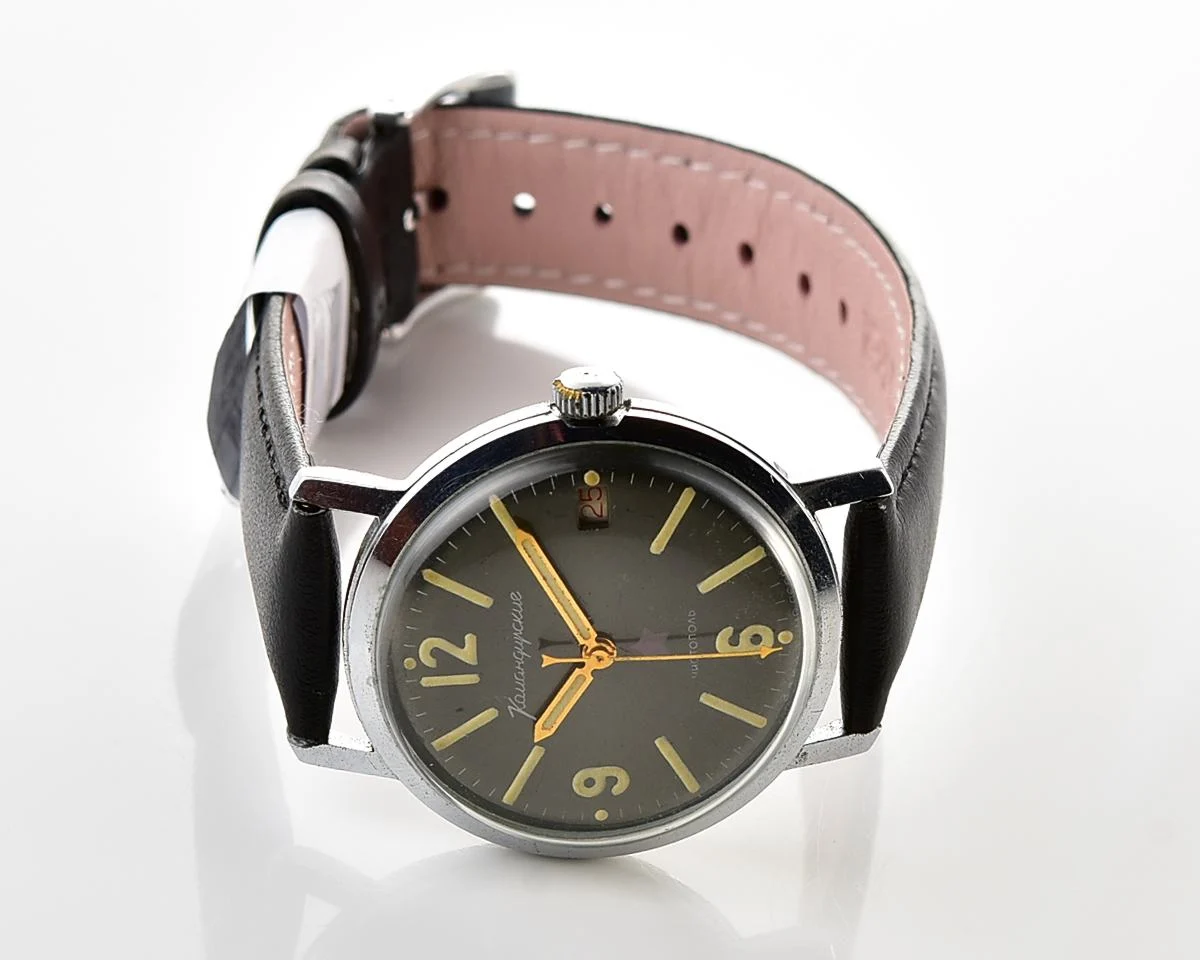Excellent Soviet Vostok Komandirskie mechanical watch - Zakaz MO CCCP!