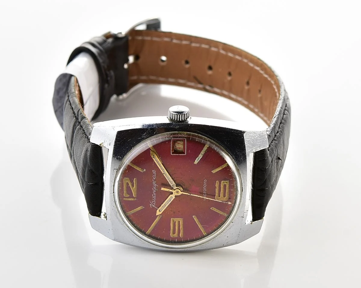 Soviet Vostok Komandirskie mechanical watch - Zakaz MO CCCP!