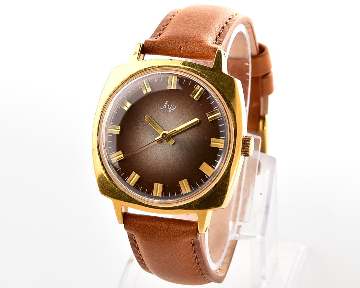 Rare soviet vintage watch LUCH with electro-mechanical hybrid 3045 movement!